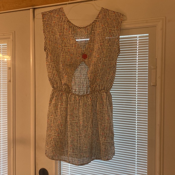 Mini Dress - Picture 2 of 3